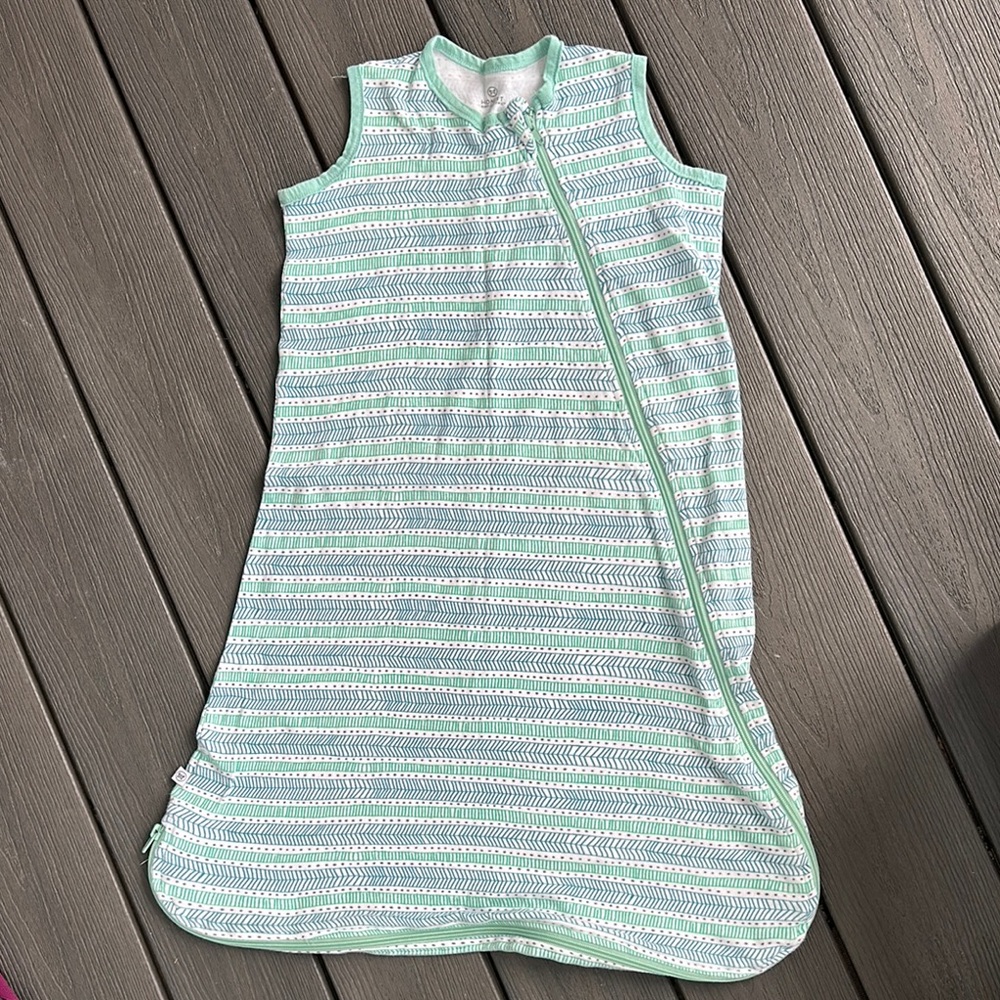 Honest Co. EUC Sleep Sack Striped Green and White Pajamas